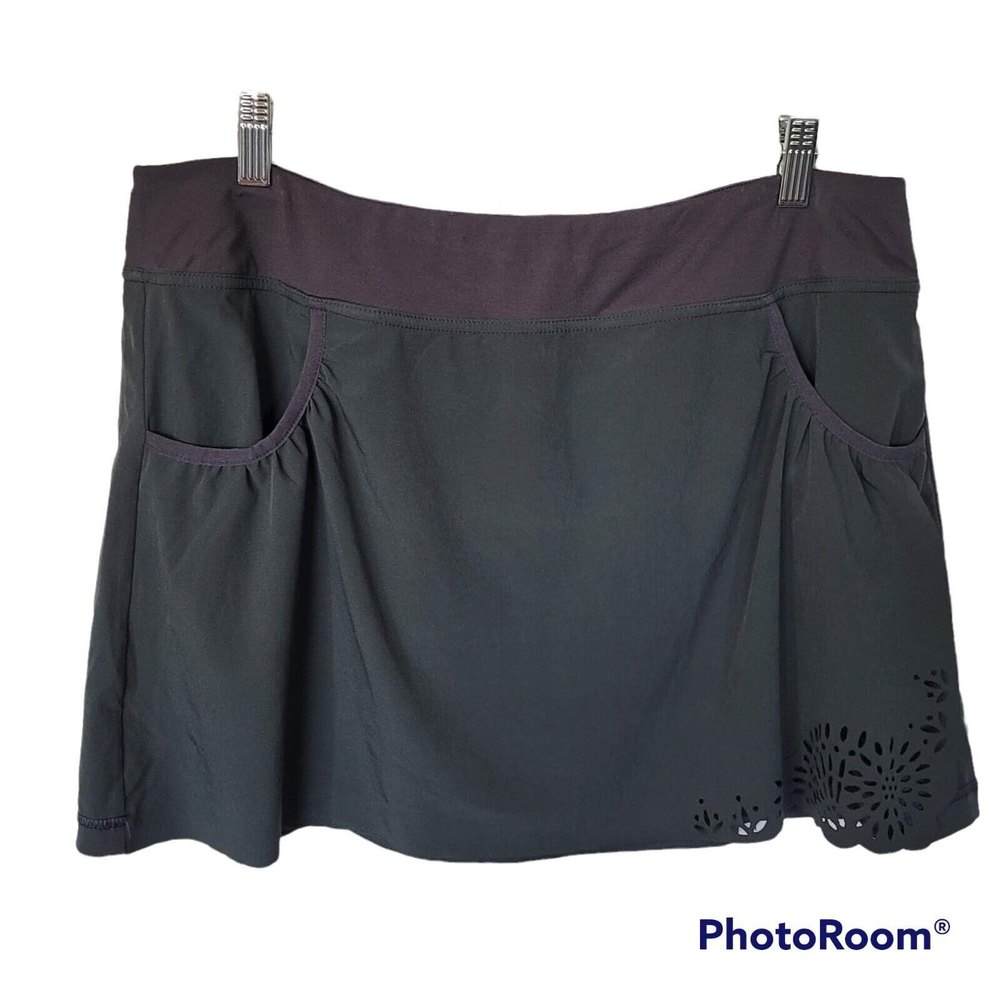 Athleta Women's Gray Laser Cut Athletic Tennis Golf Skort Size Large